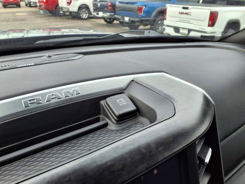 Used 2024 RAM 2500 Big Horn w/ Bed Utility Group AWD/4WD image 8