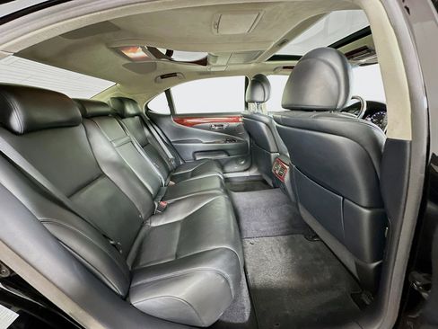 Used 2012 Lexus LS 600h L image 31