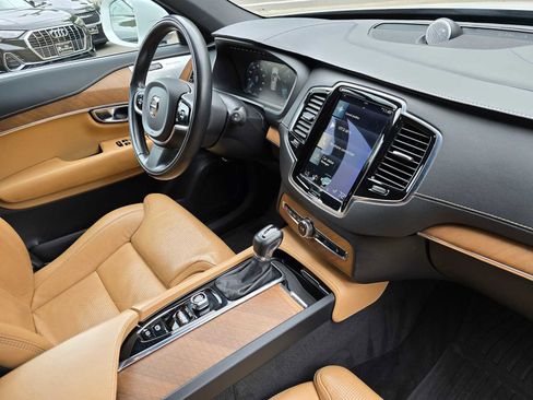 Used 2018 Volvo XC90 T6 Inscription w/ Convenience Package AWD/4WD image 10