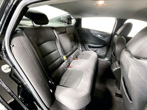 Used 2017 Chevrolet Malibu LS image 25