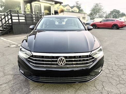 Used 2019 Volkswagen Jetta SE FWD image 6