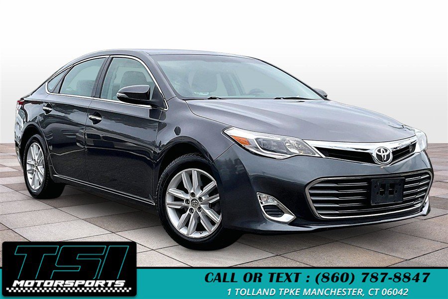 Used 2013 Toyota Avalon XLE Premium FWD image 12