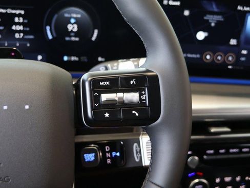 New 2026 Hyundai Ioniq 9 SEL image 12