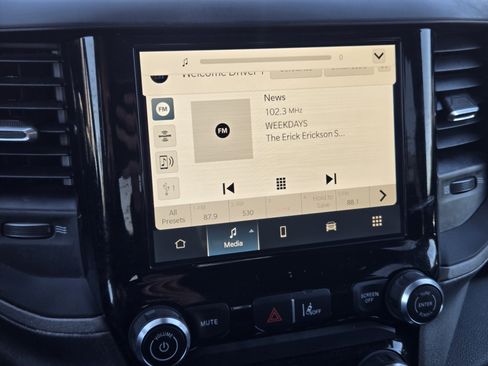 Used 2025 RAM 1500 Tradesman image 17