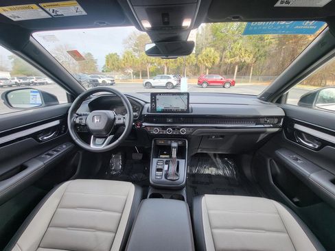 Used 2025 Honda CR-V Sport Touring image 15