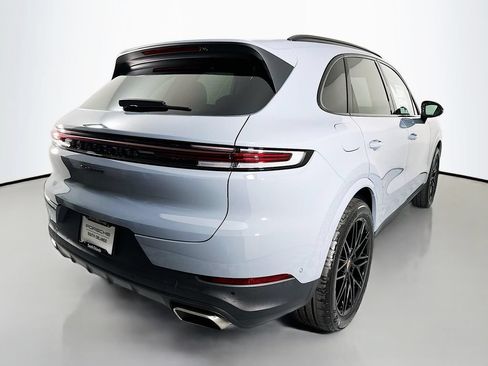 New 2026 Porsche Cayenne AWD/4WD image 9