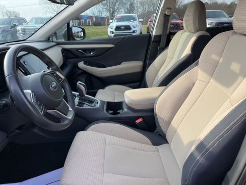 Used 2024 Subaru Outback Premium image 21