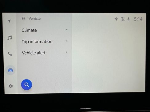 Used 2025 Toyota Camry LE image 30