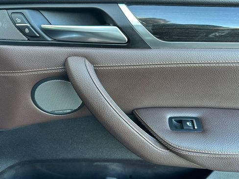 Used 2018 BMW X4 M40i image 19