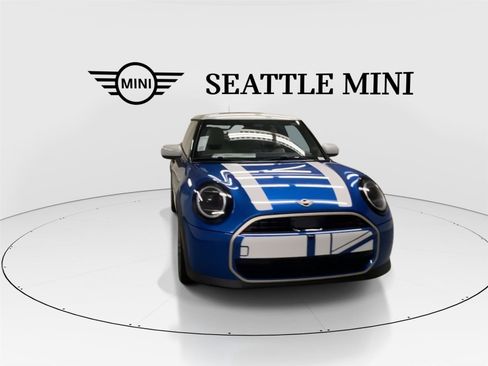 New 2026 MINI Cooper 2-Door Hardtop image 3