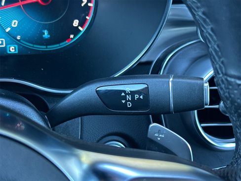 Certified 2021 Mercedes-Benz GLC 300 image 24