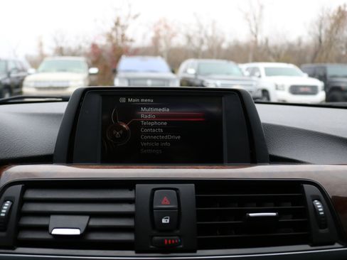 Used 2015 BMW 328i xDrive 328i xDrive Sedan image 26