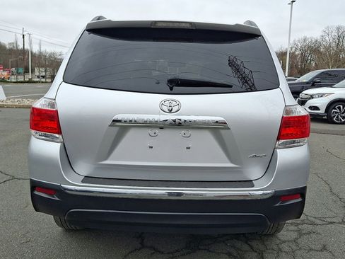 Used 2013 Toyota Highlander Limited image 24