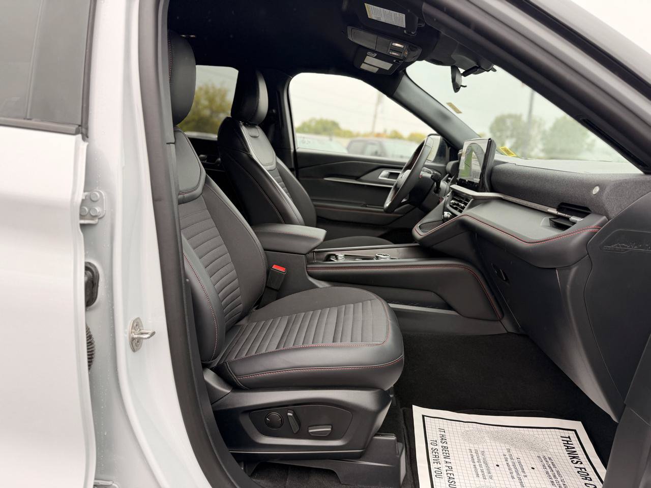 Used 2026 Ford Explorer ST-Line AWD/4WD image 22