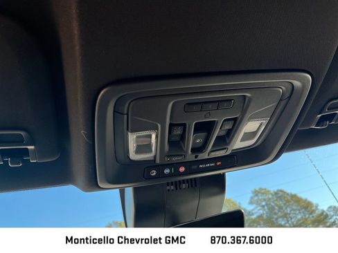 New 2026 GMC Sierra 1500 AT4 w/ AT4 Premium Package AWD/4WD image 23