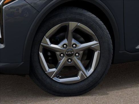 New 2026 Kia K4 FWD image 9