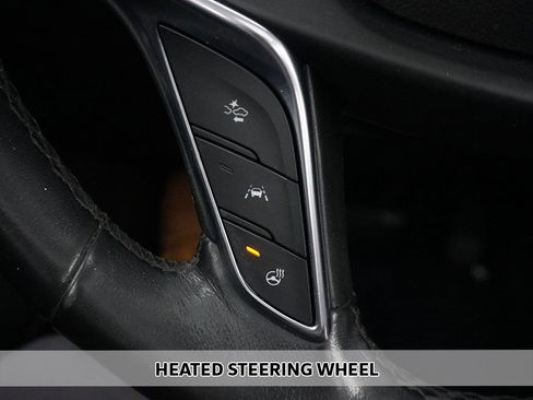 Used 2018 Cadillac XT5 Premium Luxury image 11