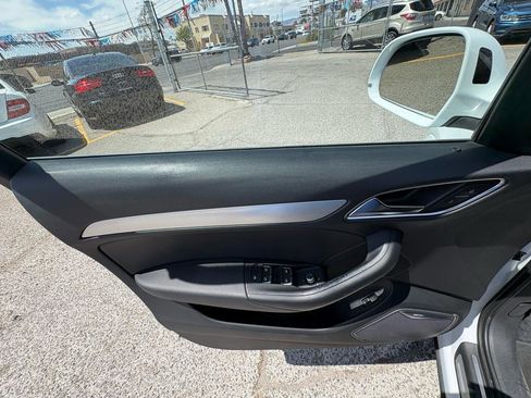 Used 2016 Audi Q3 2.0T Prestige AWD/4WD image 11