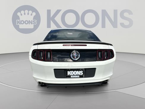 Used 2013 Ford Mustang Boss 302 w/ Boss 302 Accessory Pkg RWD image 10