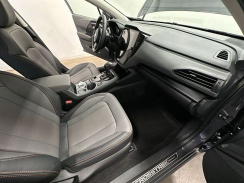 Used 2025 Subaru Crosstrek 2.5i Limited image 20