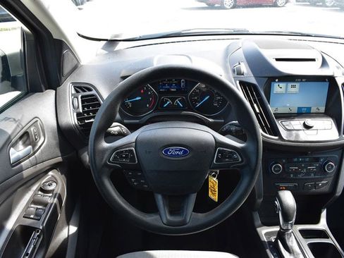 Used 2018 Ford Escape SE w/ SE Sync 3 Package image 19