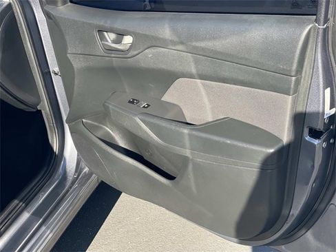 Used 2019 Hyundai Accent SE image 24