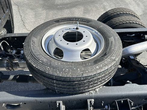 New 2026 RAM 4500 Tradesman w/ Chrome Appearance Group image 20