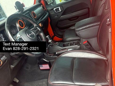 Used 2019 Jeep Wrangler Unlimited Rubicon w/ Dual Top Group AWD/4WD image 10