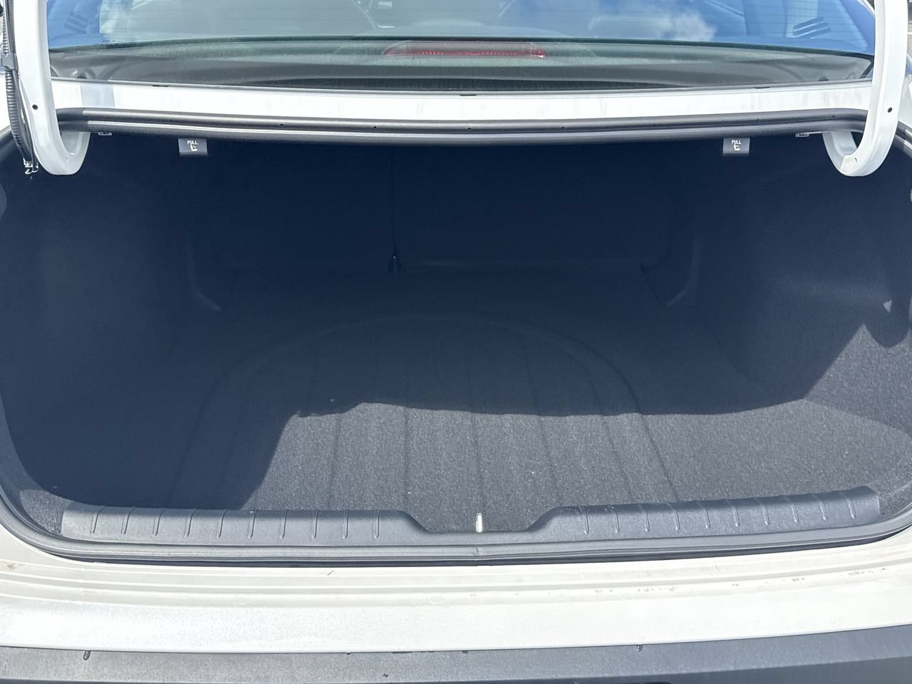 New 2026 Kia K4 FWD image 32