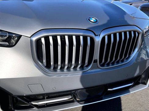 Used 2024 BMW X5 xDrive50e w/ Executive Package AWD/4WD image 30