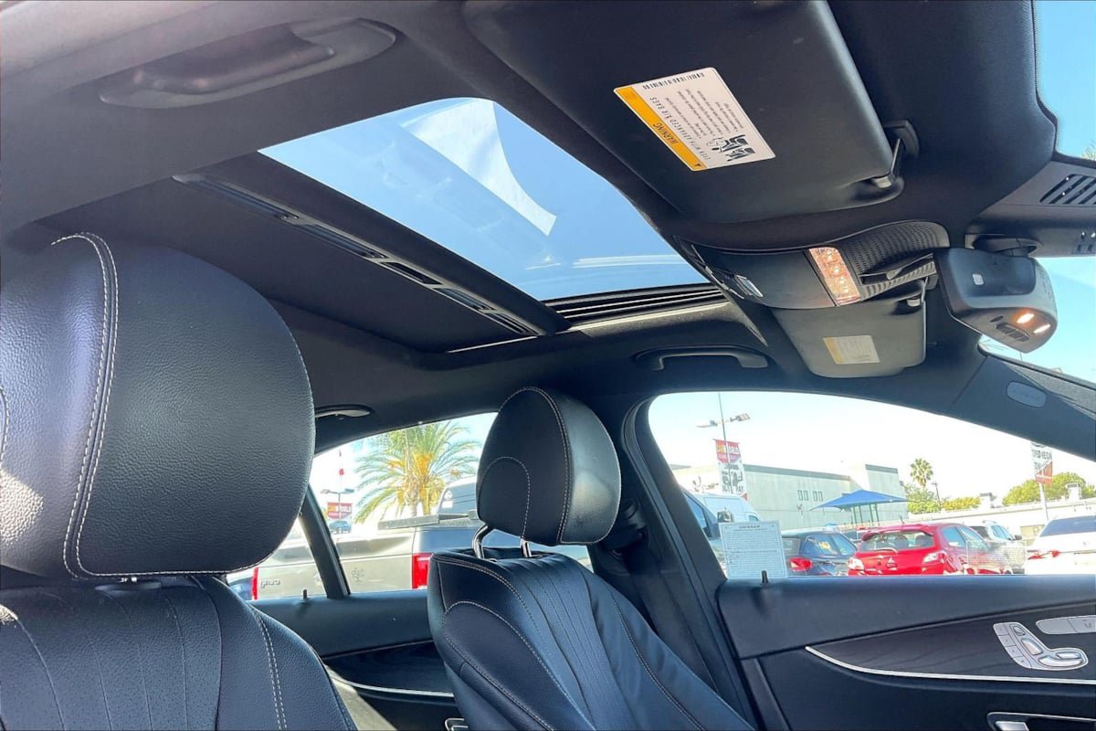 Used 2020 Mercedes-Benz E 350 Sedan image 22