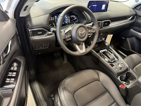New 2025 MAZDA CX-5 AWD 2.5 S w/ Premium Plus Pkg image 15