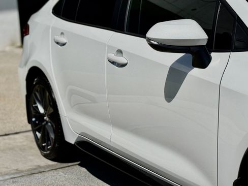 Used 2024 Toyota Corolla XSE FWD image 9