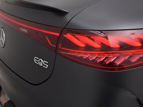 Certified 2024 Mercedes-Benz EQS AMG 4MATIC image 12