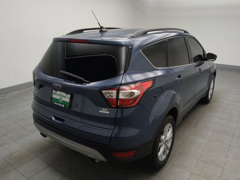 Used 2018 Ford Escape SE w/ SE Sync 3 Package FWD image 9