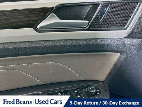 Used 2023 Volkswagen Atlas SE w/ Panoramic Sunroof Package image 18