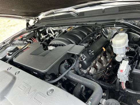 Used 2018 GMC Yukon Denali w/ Open Road Package AWD/4WD image 66