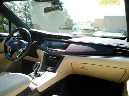 Certified 2019 Cadillac XT5 AWD image 15