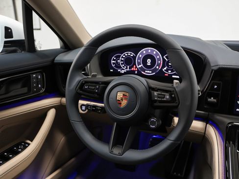 New 2026 Porsche Panamera 4 image 36