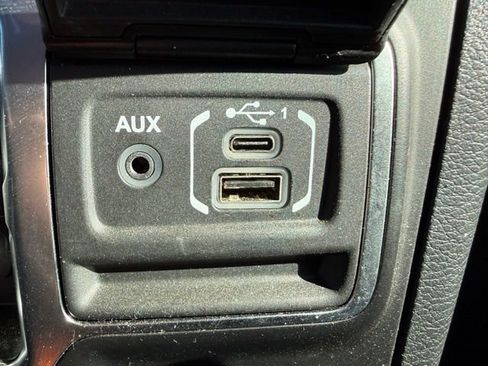 Used 2022 Jeep Gladiator Rubicon w/ LED Lighting Group image 41