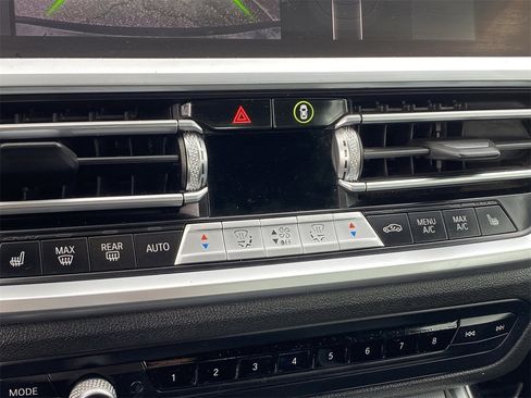 Used 2022 BMW 430i xDrive Convertible w/ Convenience Package image 21