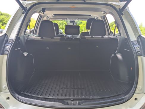 Used 2018 Toyota RAV4 Platinum FWD image 20