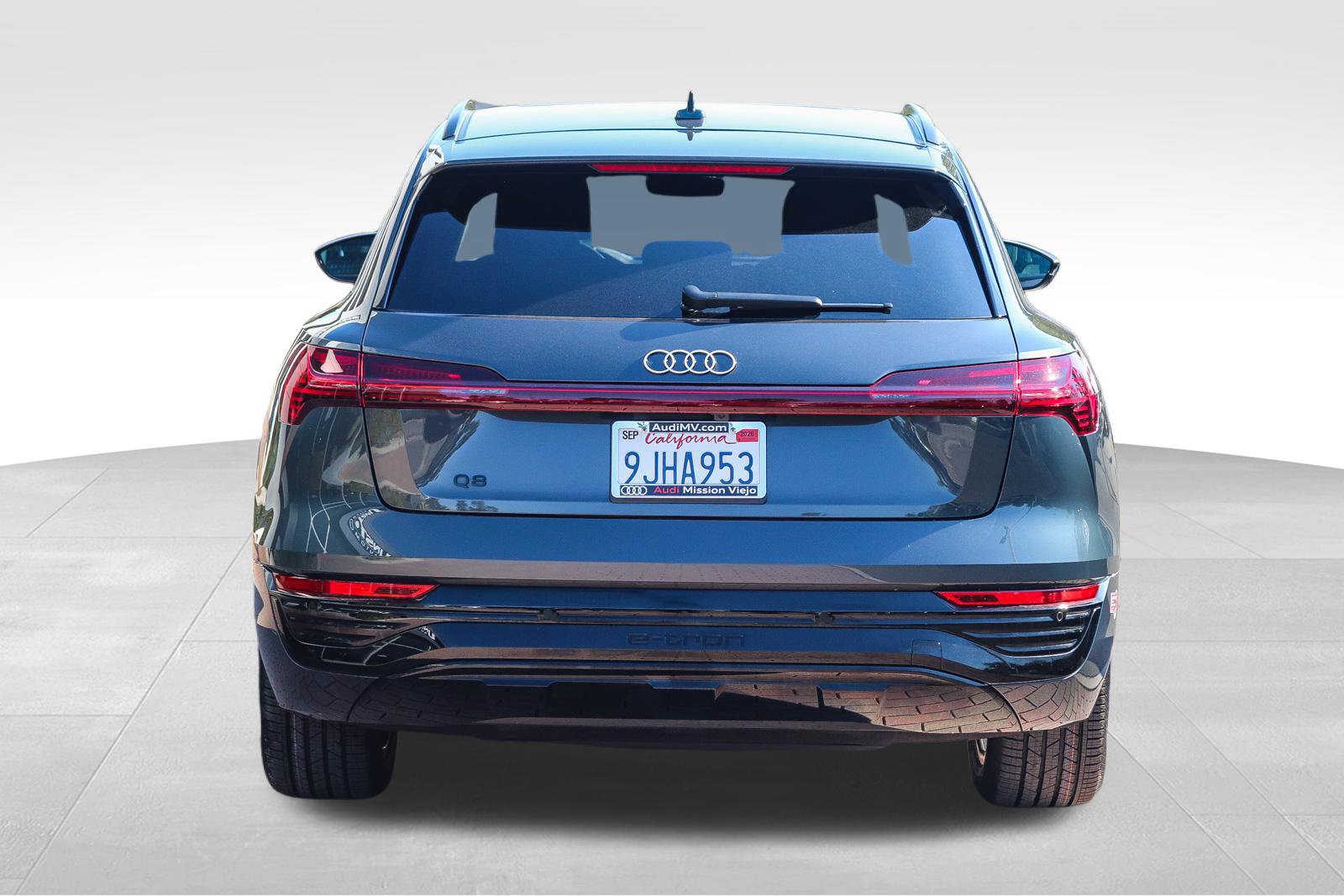 Certified 2024 Audi Q8 e-tron Premium Plus AWD/4WD image 6