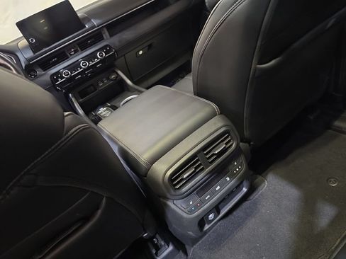 Certified 2024 Honda Pilot Elite image 22