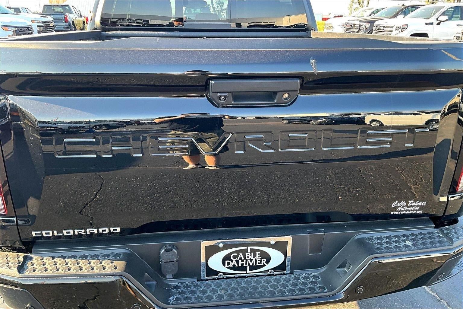 Used 2026 Chevrolet Colorado Z71 w/ Technology Package AWD/4WD image 6