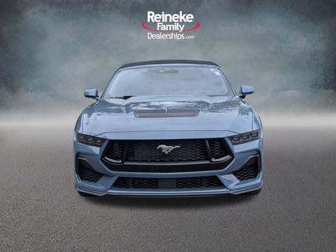 Used 2025 Ford Mustang GT Premium w/ GT Performance Package RWD image 2