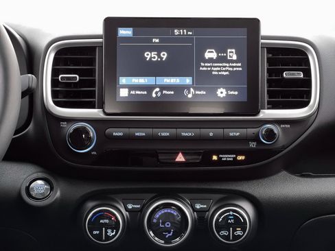 New 2026 Hyundai Venue SEL FWD image 38