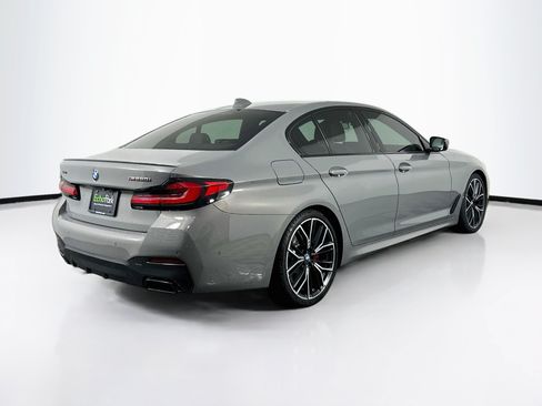 Used 2022 BMW M550i xDrive AWD/4WD image 9