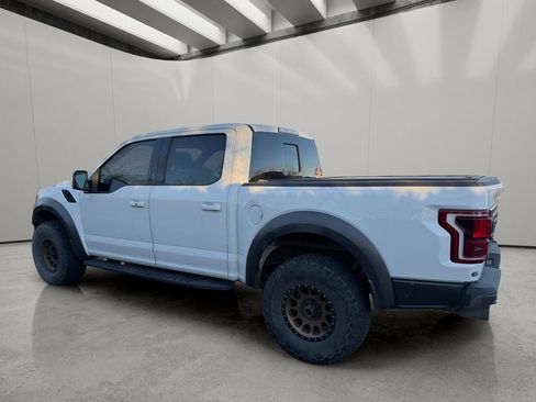 Used 2018 Ford F150 Raptor w/ Equipment Group 802A Luxury image 4