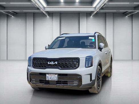 Used 2024 Kia Telluride SX X-Line AWD/4WD image 3